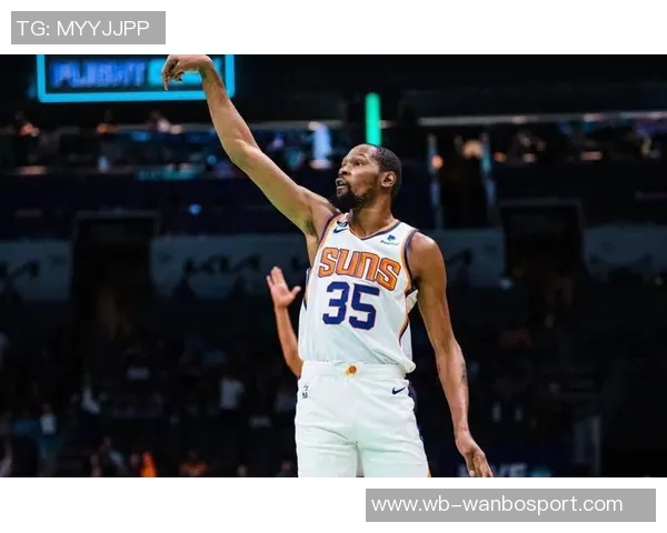 康宁汉姆盛赞杜兰特的独特能力让防守者时刻感受到巨大的压力