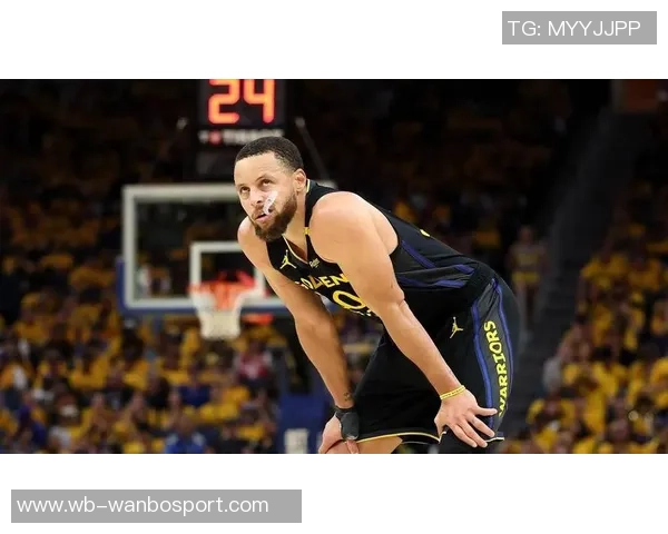 库里全明星表现引发争议KD调侃背后更想突出其远射实力 库里全明星表现引发争议KD调侃背后更想突出其远射实力