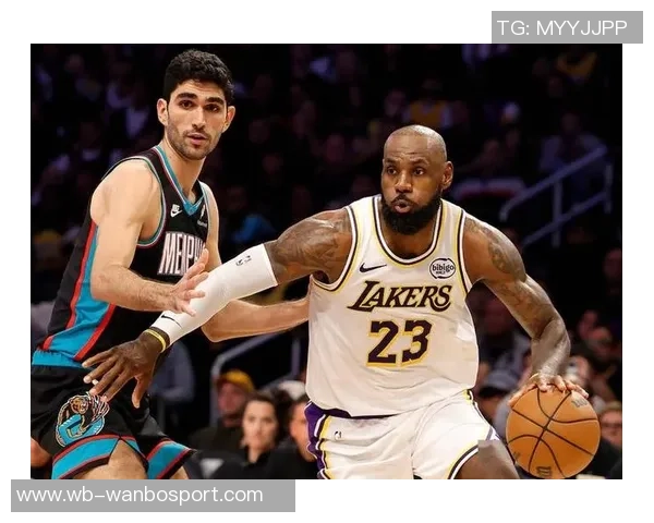 JR承认老詹仍对他不满但称赞其为历史最佳球员 JR承认老詹仍对他不满但称赞其为历史最佳球员